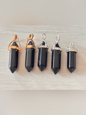 5 Onyx Crystal Point Pendants